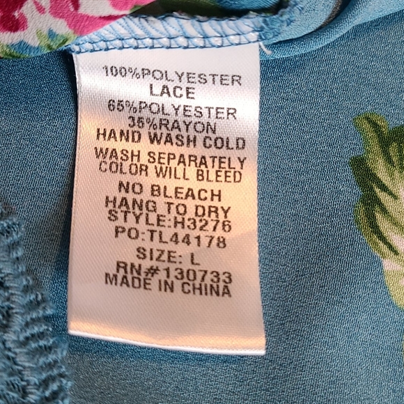 Umgee Blouse - Picture 10 of 14